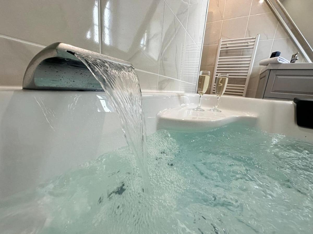 S Bayleved'Air Duplex Vue Chateau, Balneo Et Sauna Sedan Dış mekan fotoğraf