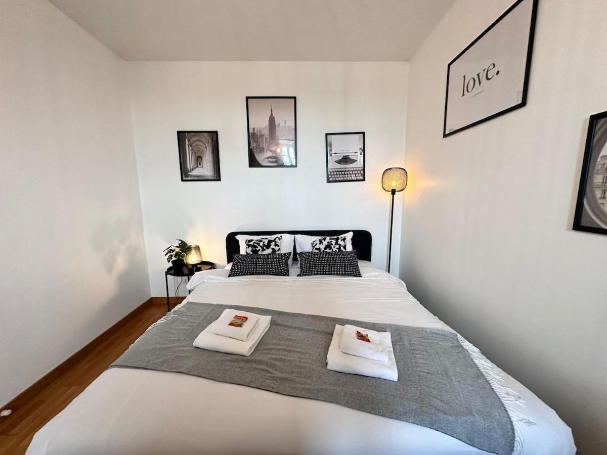 S Bayleved'Air Duplex Vue Chateau, Balneo Et Sauna Sedan Dış mekan fotoğraf